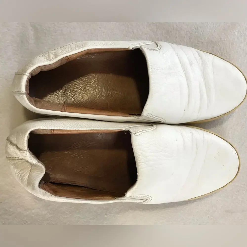 Frye womens 8 white leather slip on loafers sneakers casual athleisure minimal